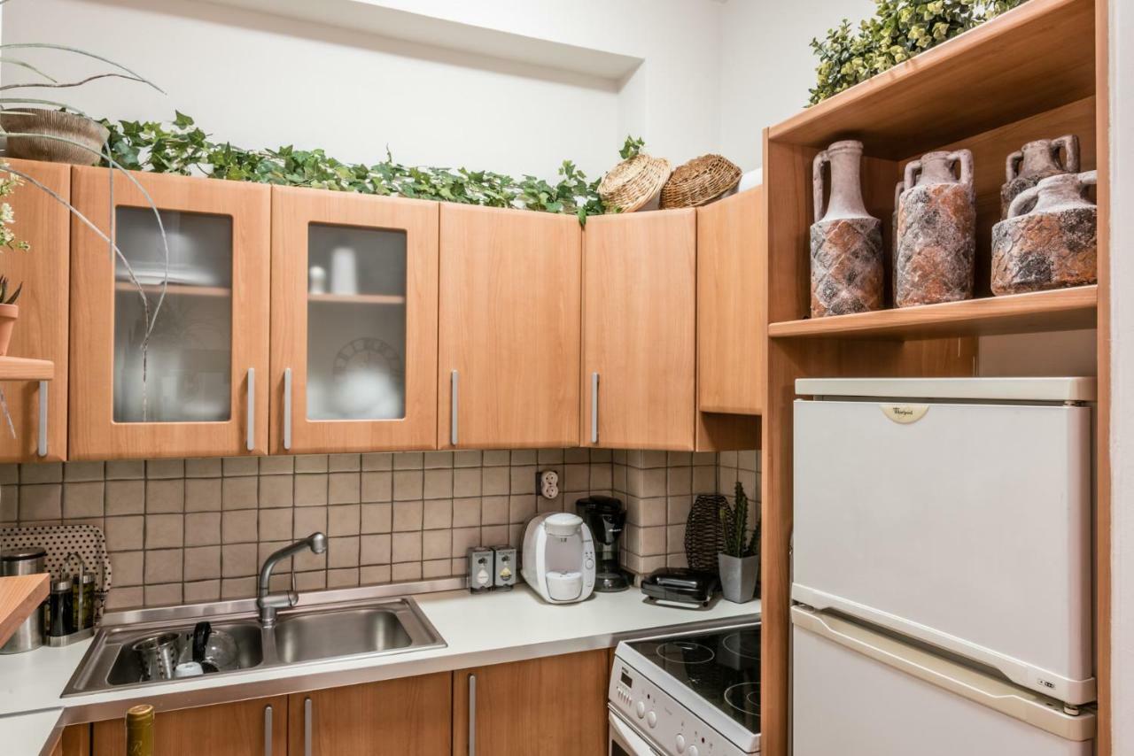 Acropolis, Urban Lifestyle Apartment Афіни Екстер'єр фото